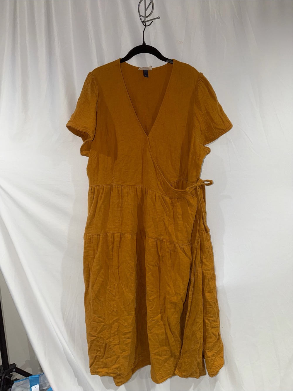Universal Threads Dress Short Sleeve V Neck Mustard Wrap Midi 2 Tiered Dress XXL